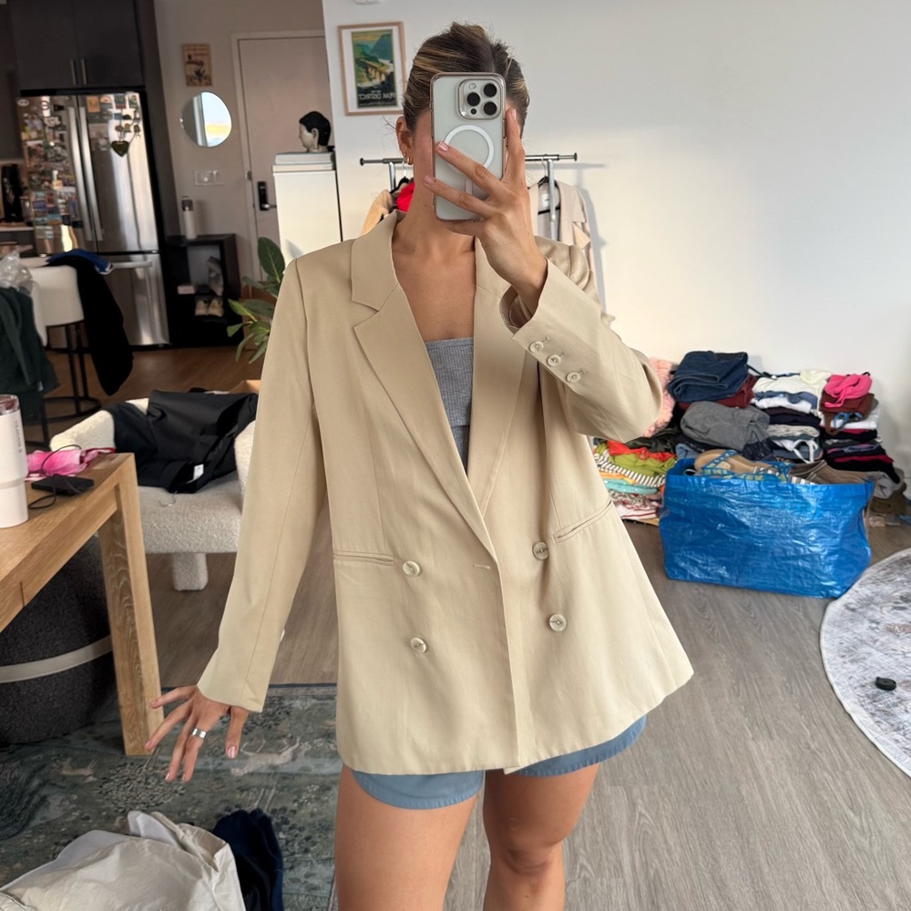 Darling tan blazer